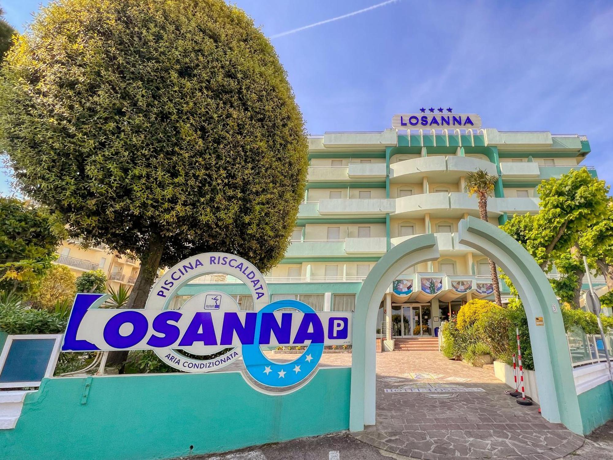 Hotel Losanna Габичче-Маре Экстерьер фото